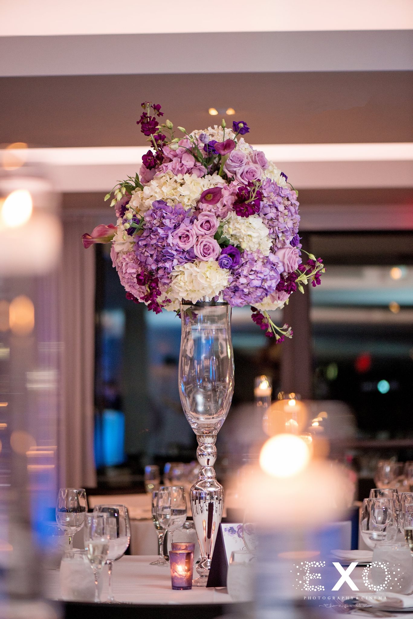 floral arrangements on table done by showplace floral