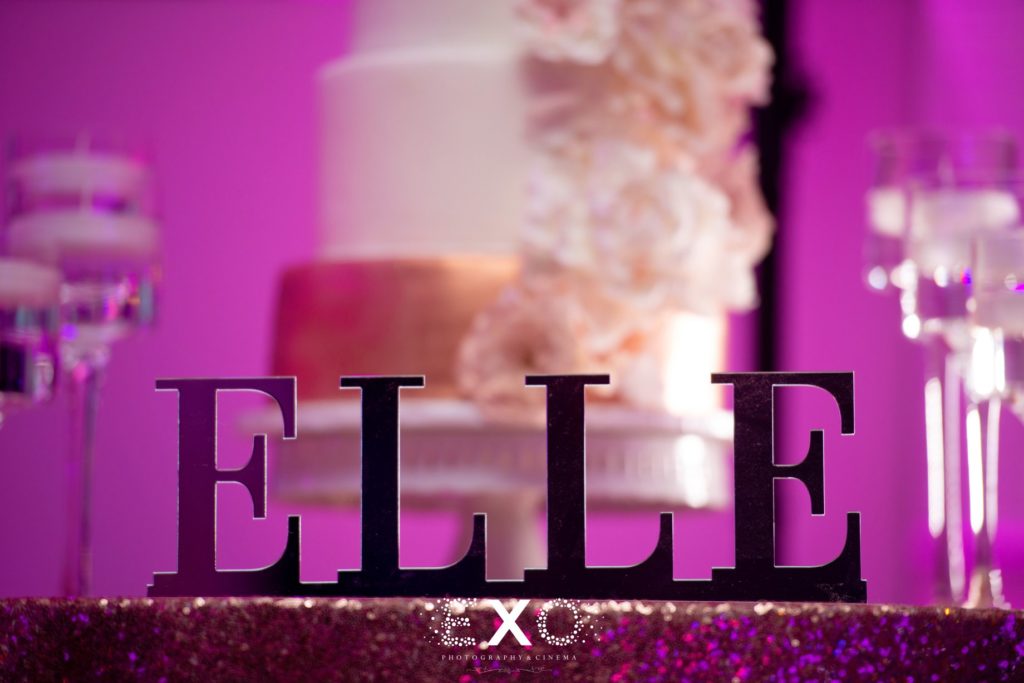 Elle sign at The Piermont