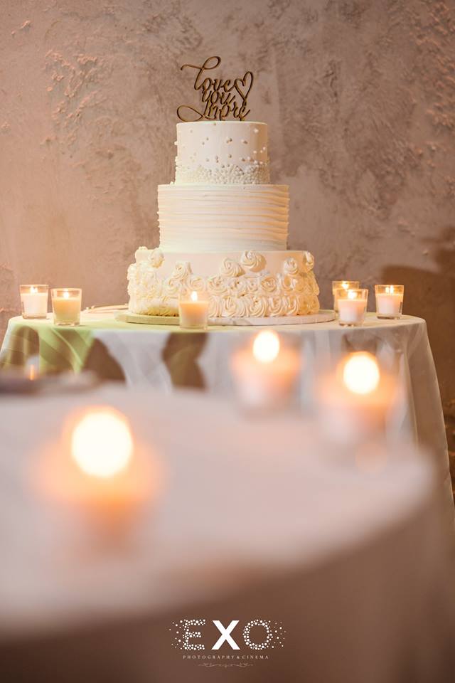 Beautiful white wedding cake at The Loft at Bridgeview Yacht Club