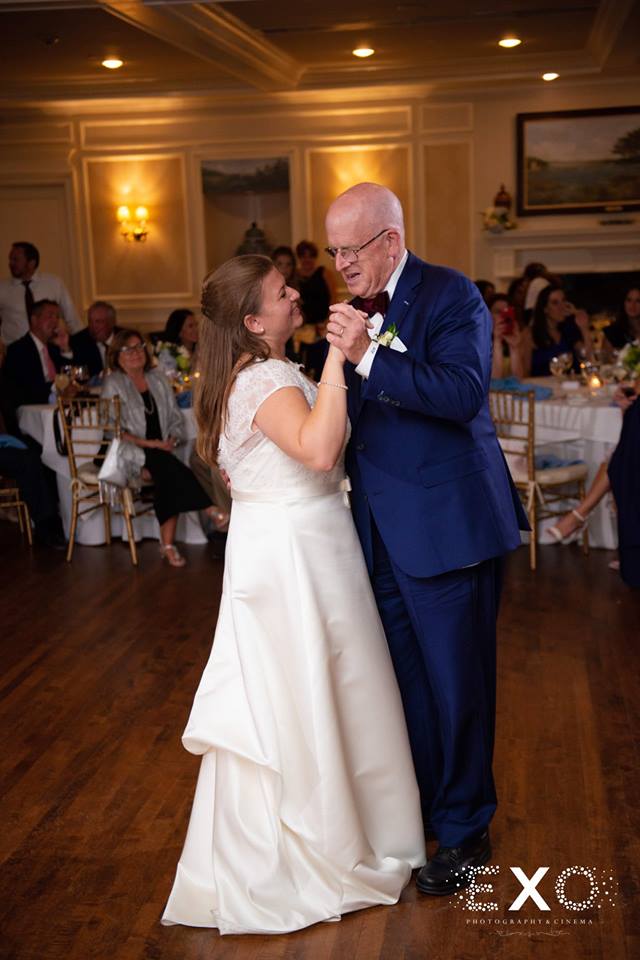 father and bride dancing at Huntington Country Club