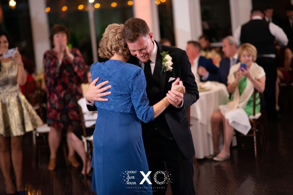 groom dancing with his mother at Stonebridge Country Club