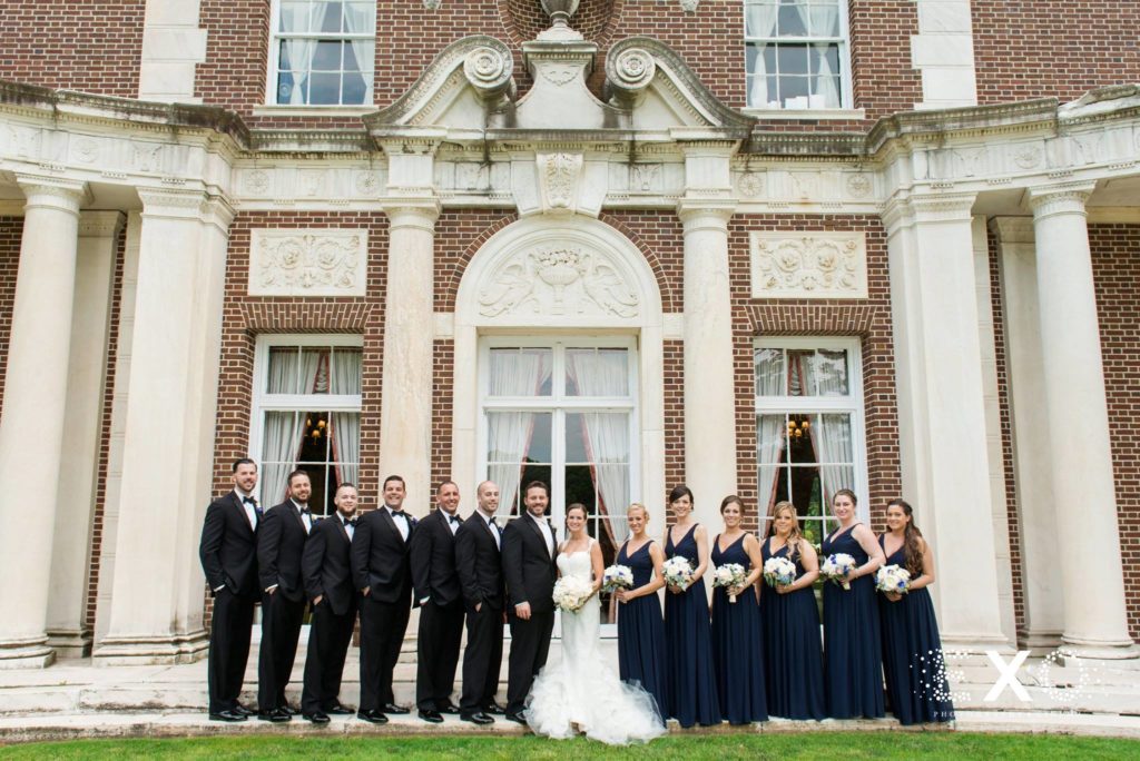 bridal party outside NYIT de Seversky Mansion