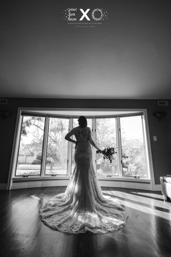 back of brides dress black & white