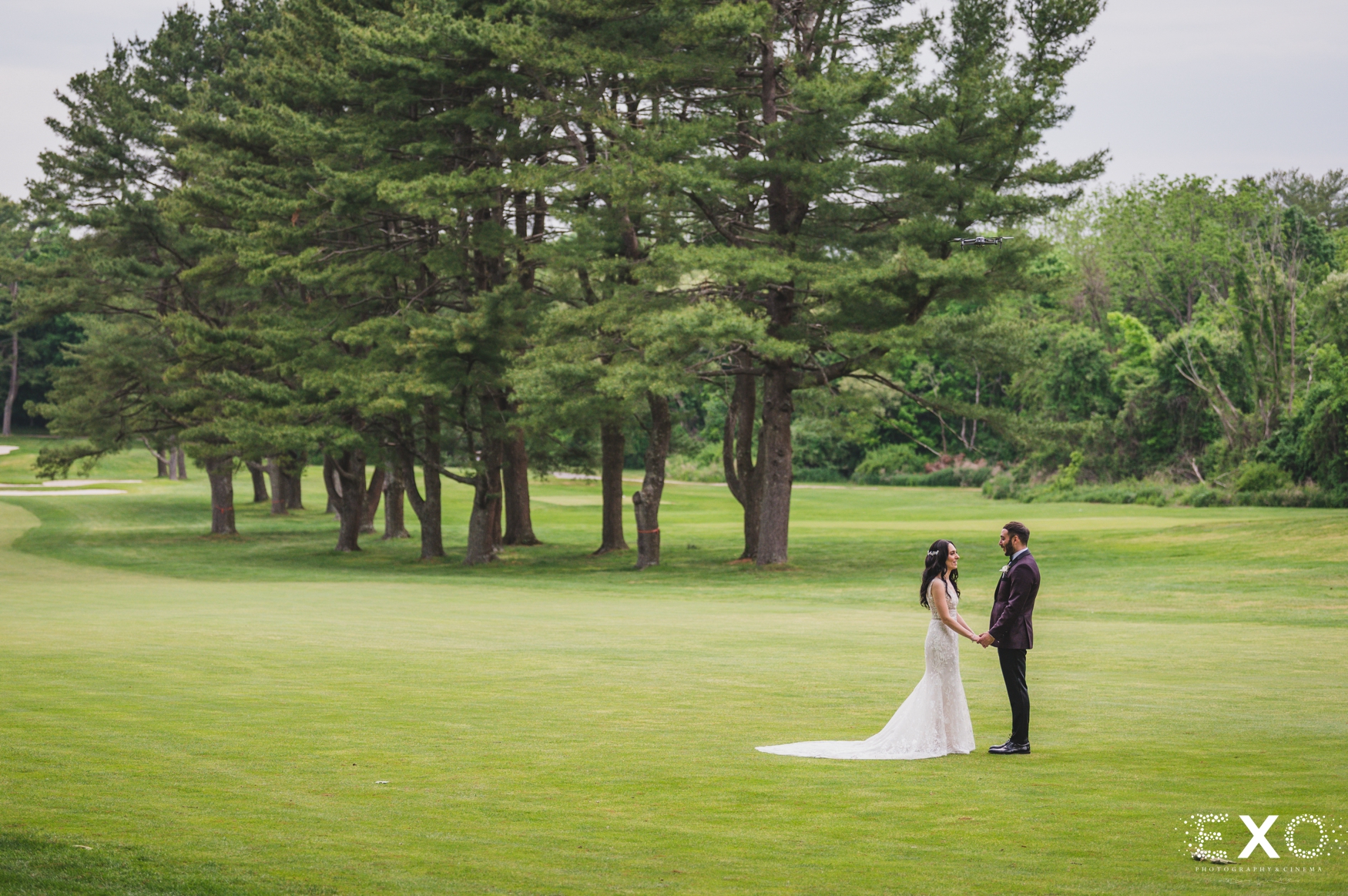 Alexa + Michael's Romantic Muttontown Club Long Island Wedding