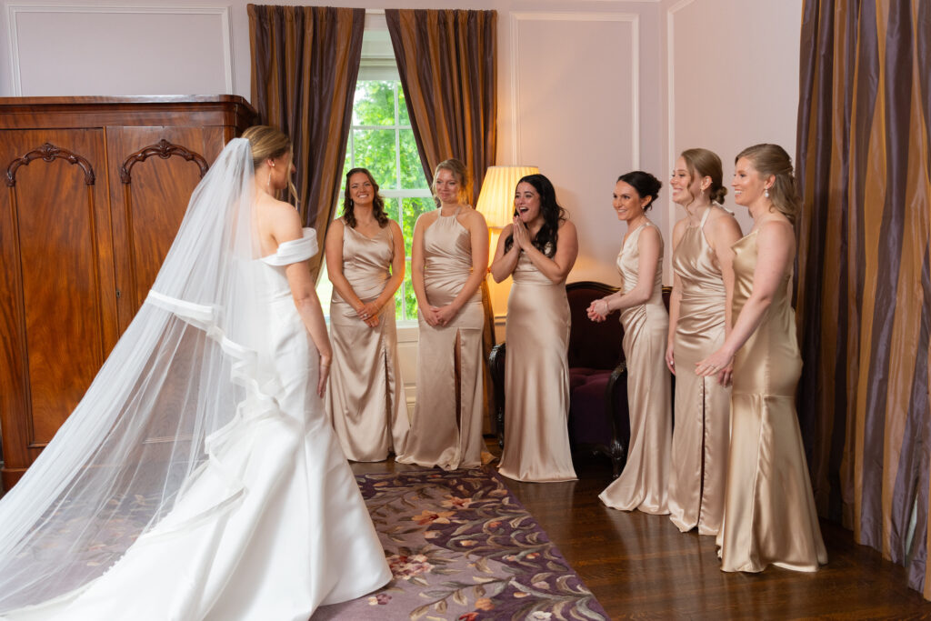 The Woodside Club first look with the bridesmaids