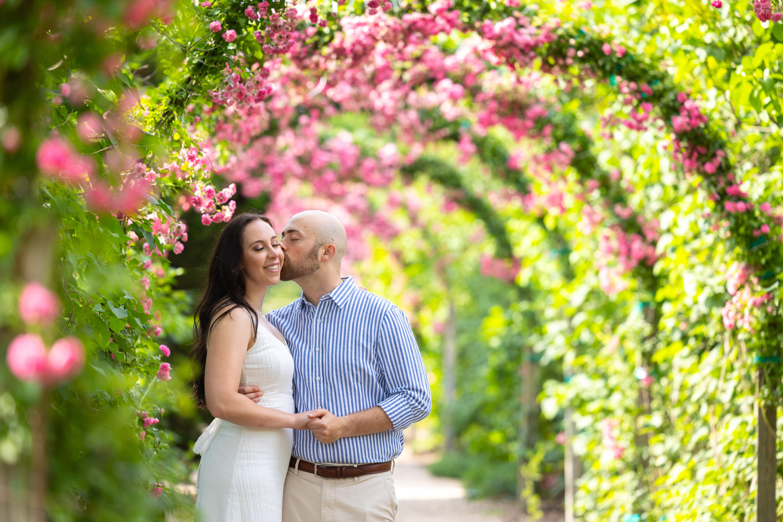 Planting Fields Spring engagement photos