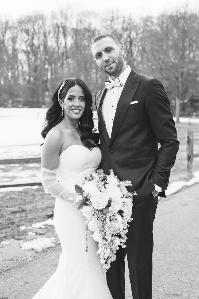 Black and white photo of wedding couple at he Barn at Old Bethpage