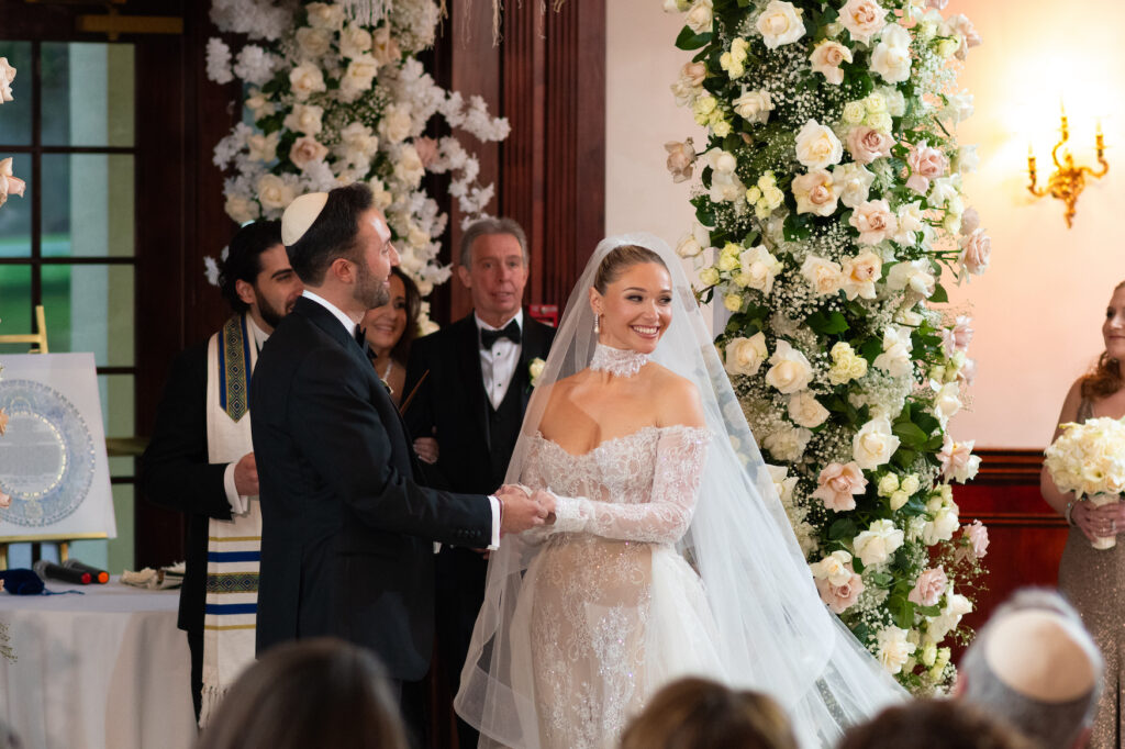 Jewish wedding at The Mansion at Oyster Bay