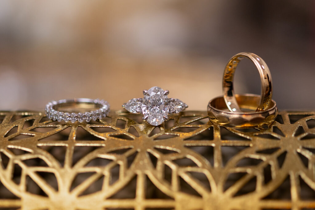 wedding rings gold