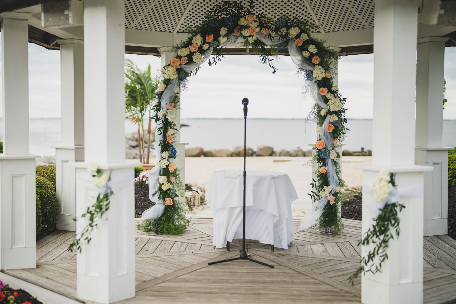 Land's End waterfront wedding in Sayville, Long Island, photographed by EXO Photography
