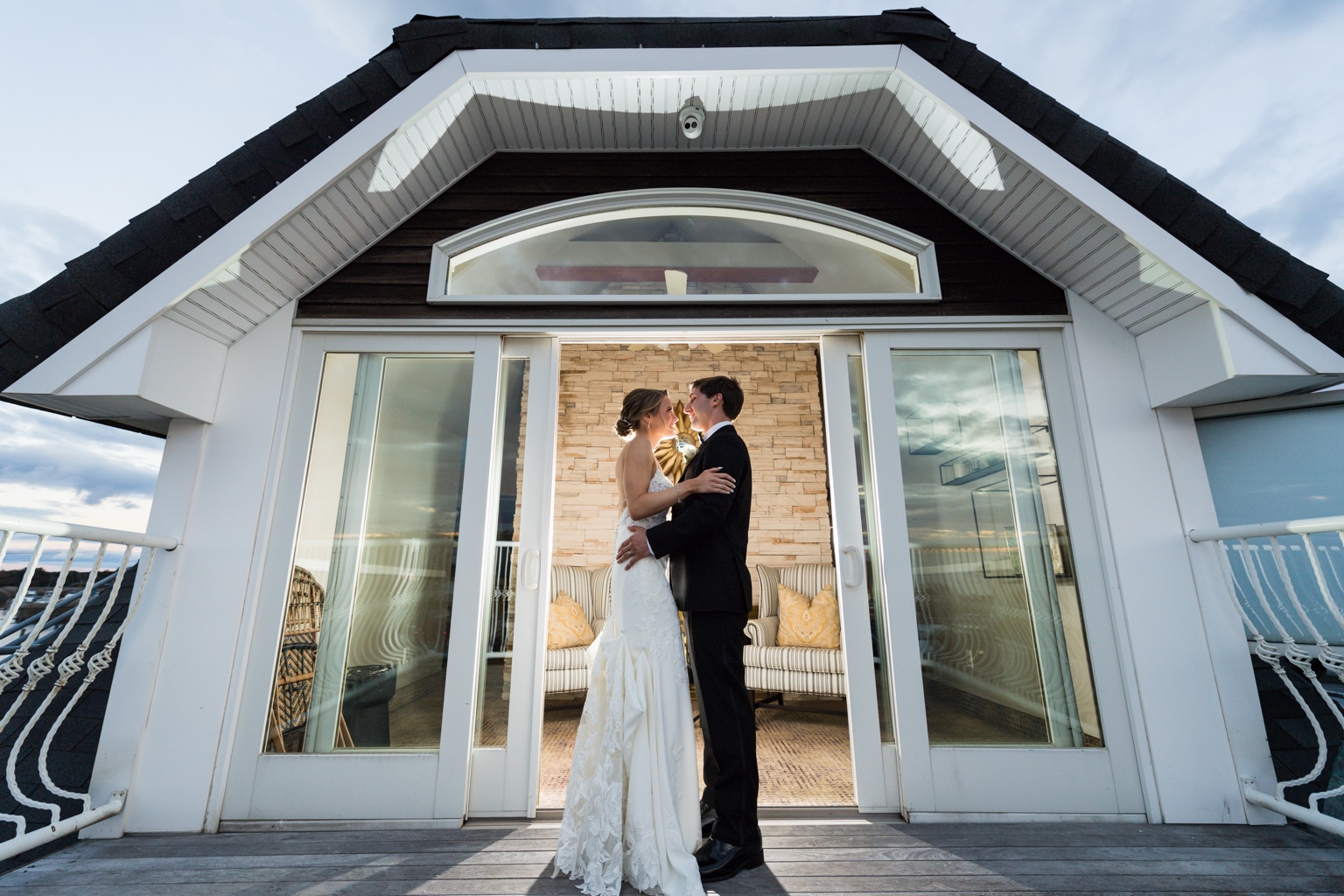 Land's End waterfront wedding in Sayville, Long Island, photographed by EXO Photography
