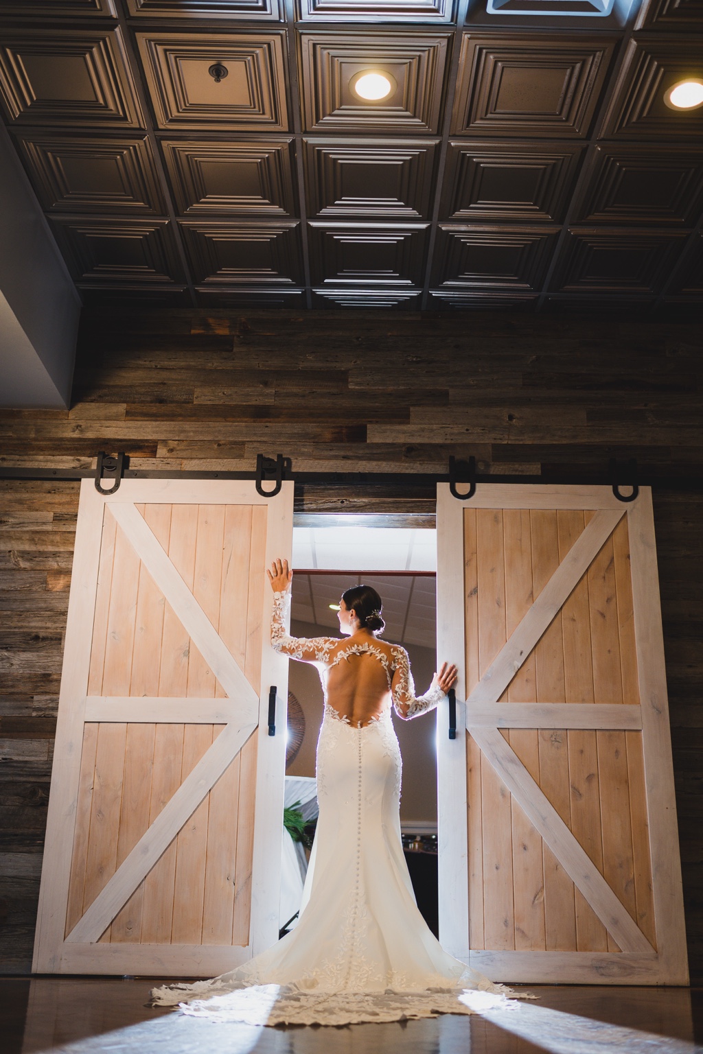 Land's End waterfront wedding in Sayville, Long Island, photographed by EXO Photography