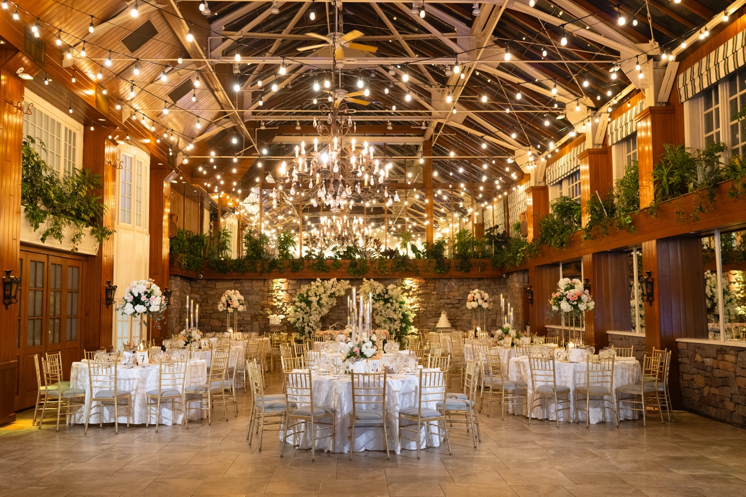 Fox Hollow reception room with chandeliers